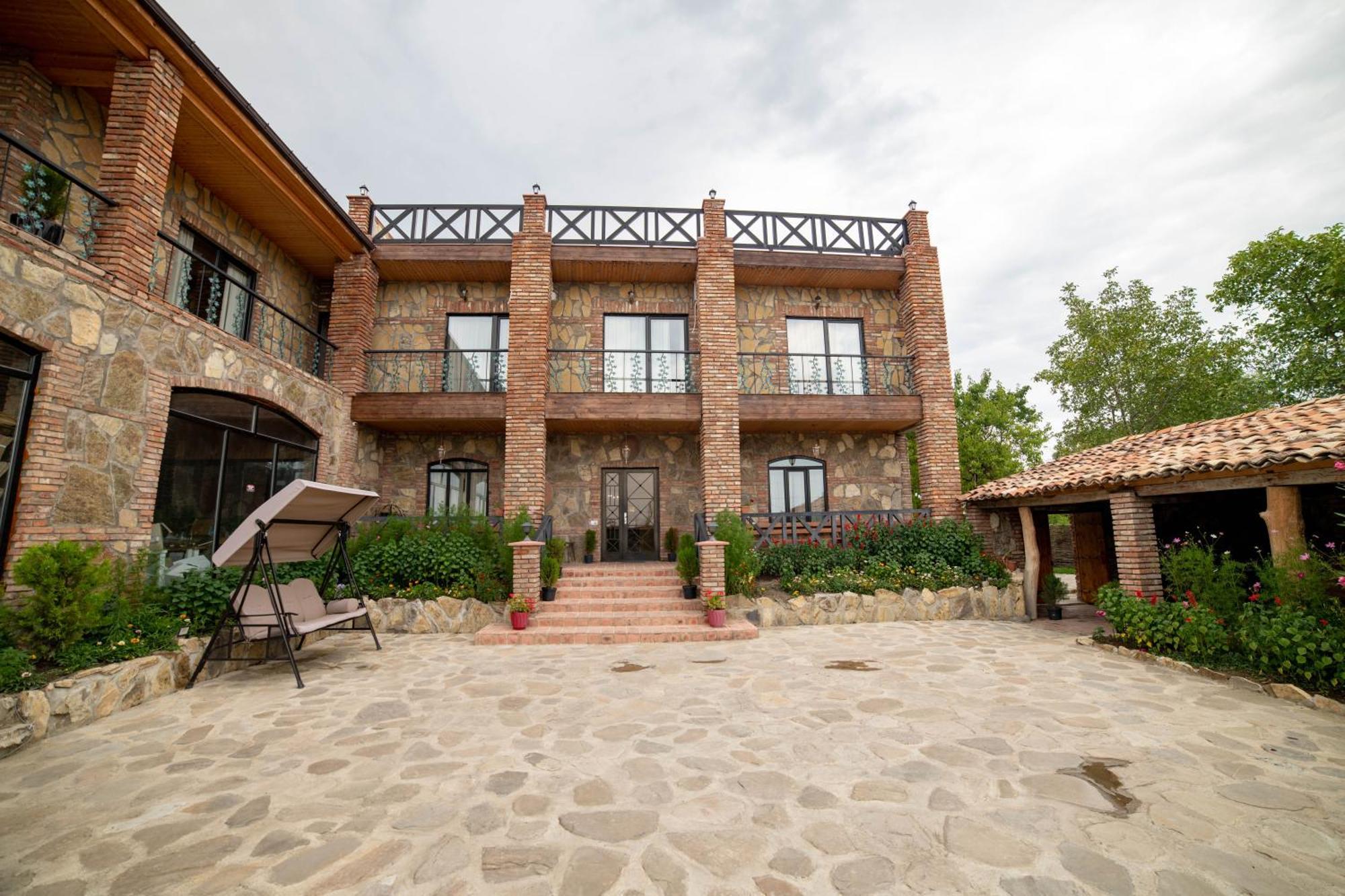 Hotel Bekas Wine Cellar Akhmeta Esterno foto